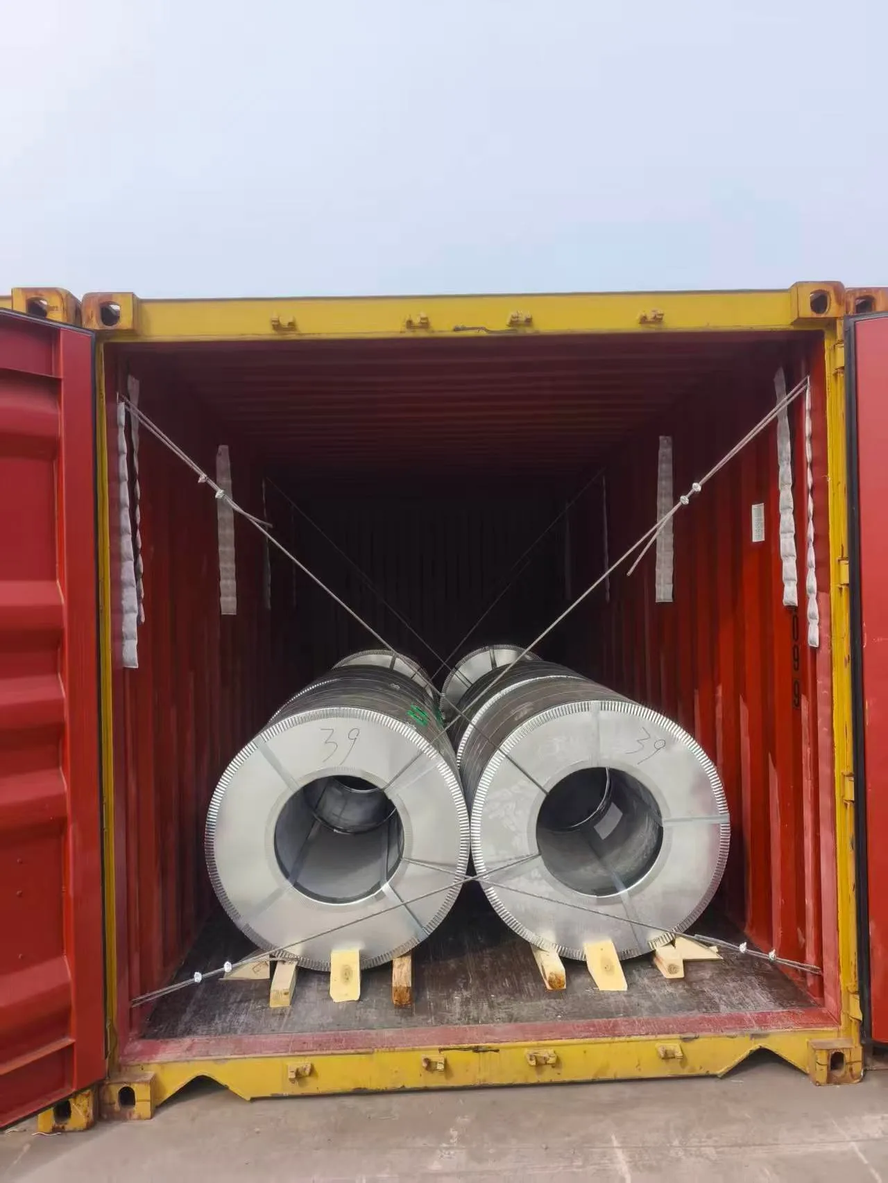 PPGI steel coil loaded in container for shipping