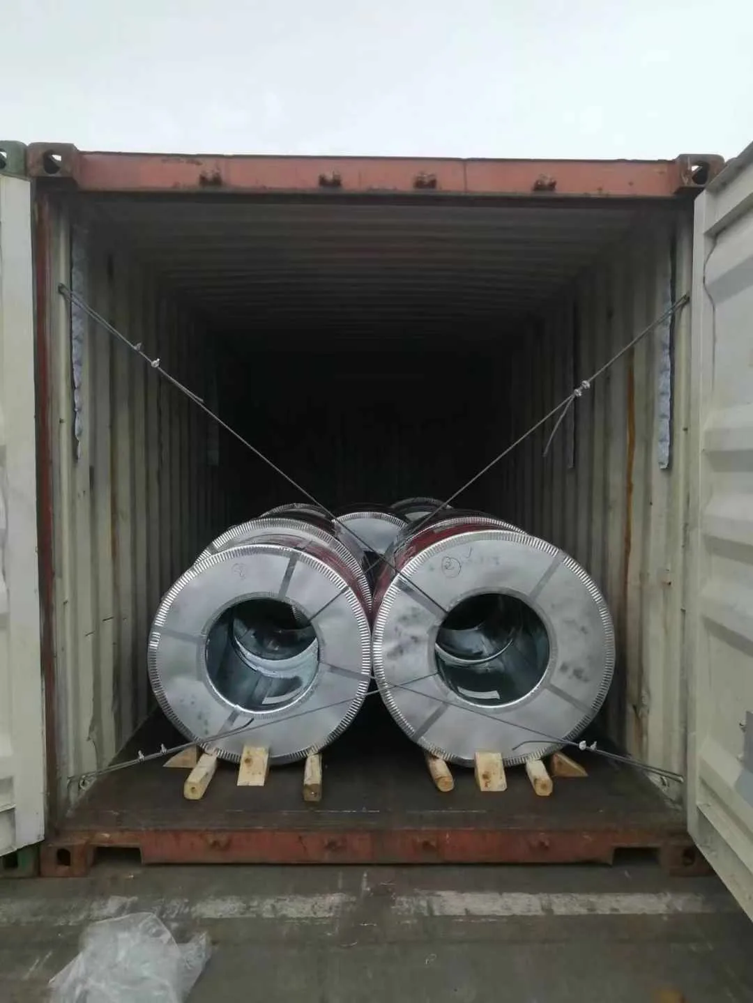 Container shipment of Galvanized Steel Strip - GI Slit Coil 30-600mm Width
