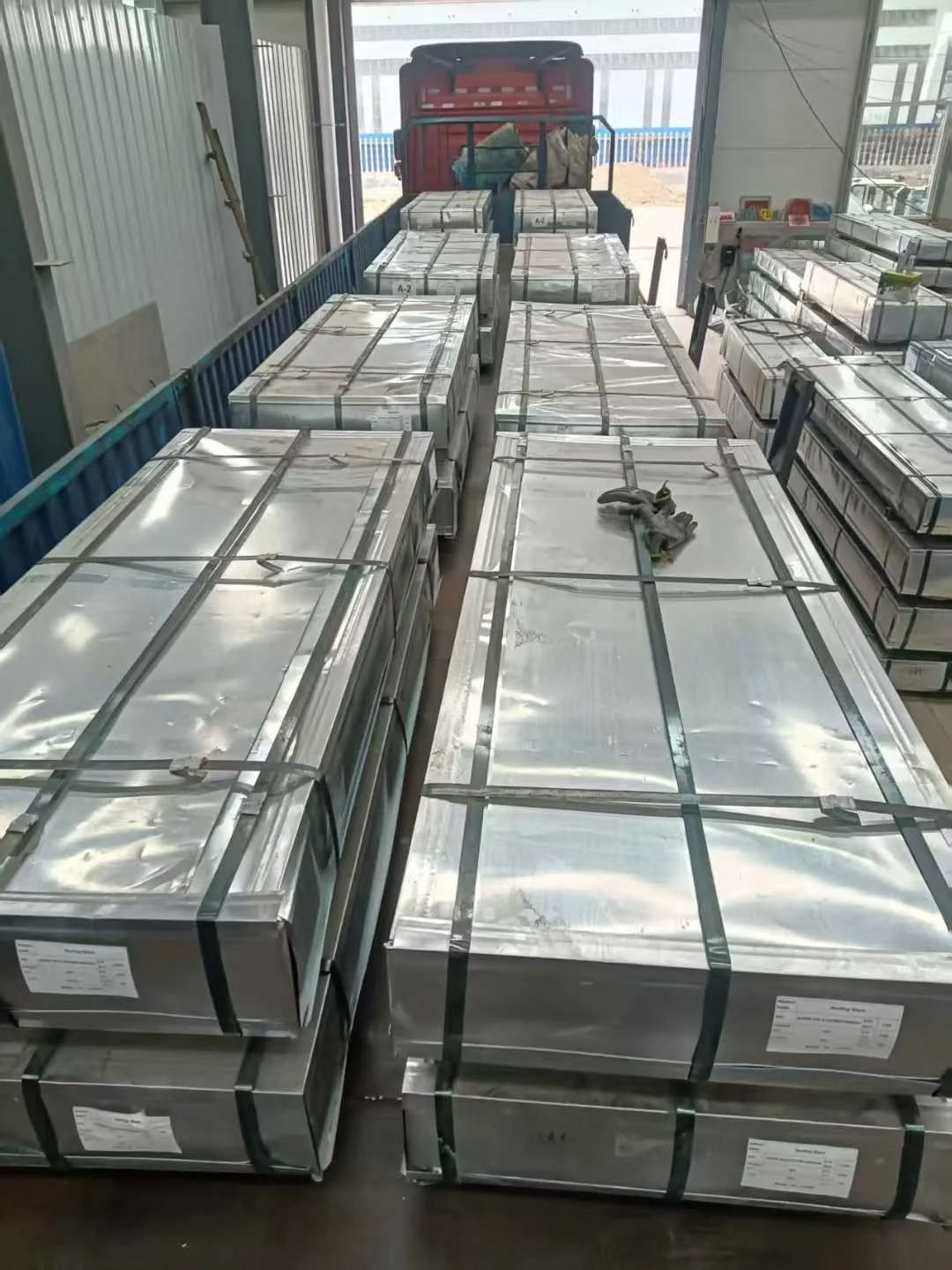 Container shipment of Corrugated Roofing Sheet - Wave Profile Metal Roof Panel